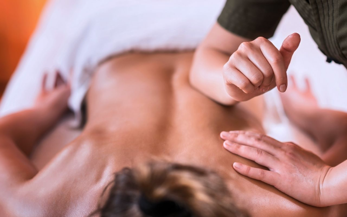 Masaje Relajante, Masaje Terapéutico, Masaje Antiestrés, Masaje Descontracturante, Masaje de Relajación Corporal Completa, Masaje de Drenaje Linfático, Masaje Energético, Sesiones Personalizadas de Bienestar, Paquetes de Bienestar